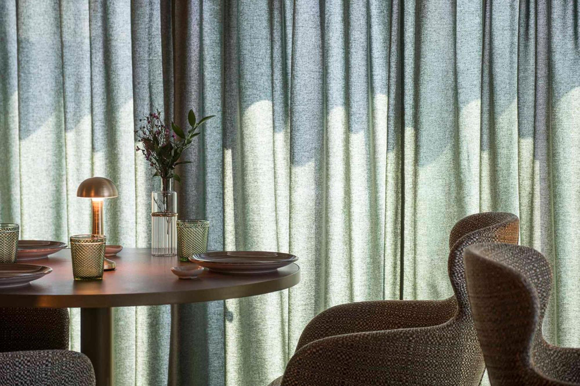 Columbus Urban Resort Флоренція Екстер'єр фото Curtains